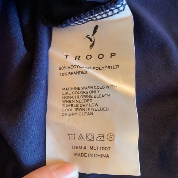 NWT Troop Men’s Hoodie Midnight Navy Long Sleeve Sustainable Outdoor Medium - Picture 7 of 10